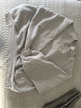 Aritzia Gray Crewneck Sweatshirt